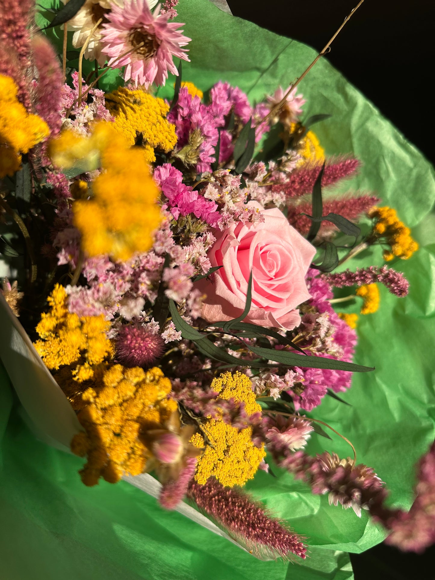 • Bouquet rose et jaune